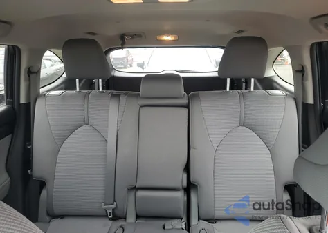 2021 Toyota Highlander L from USA, damaged, VIN 5TDCZRBH6MS135089